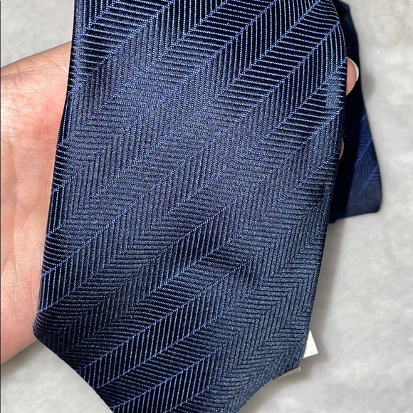 Armani Tie - Picture 3 of 4
